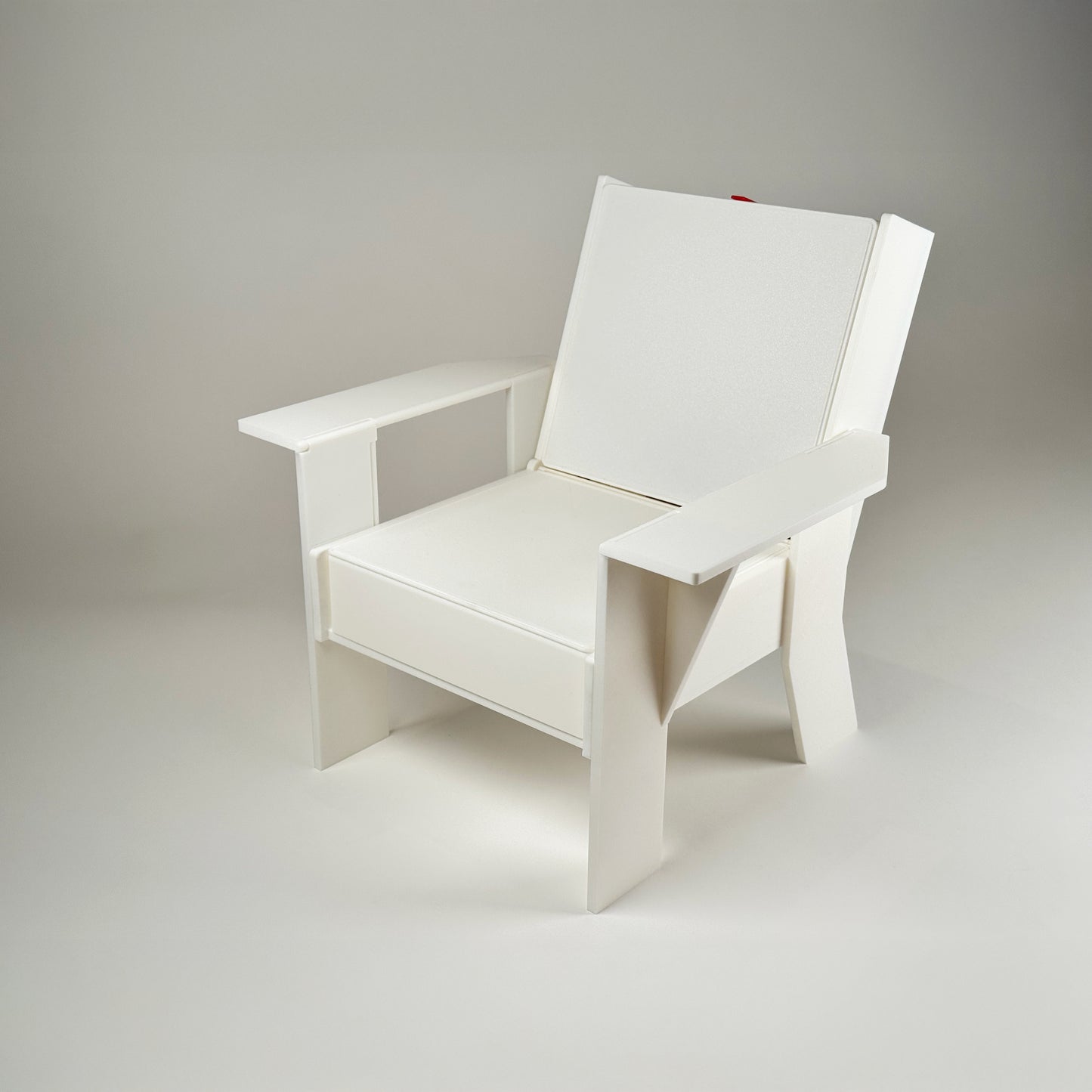 Batten Outdoor Lounge Chair